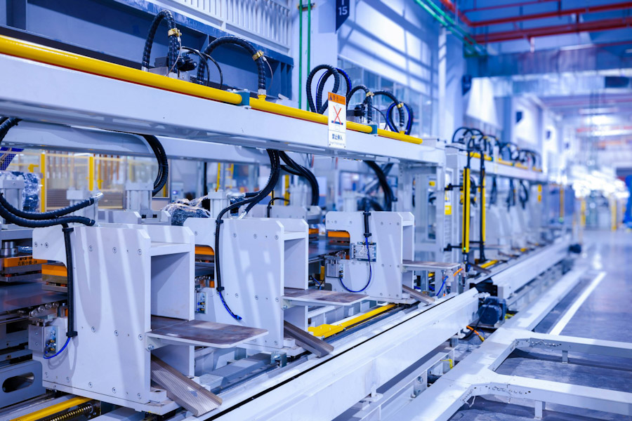 Fire suppression systems for lithium batteries, EVs, and industrial sites by MAUS Industry.